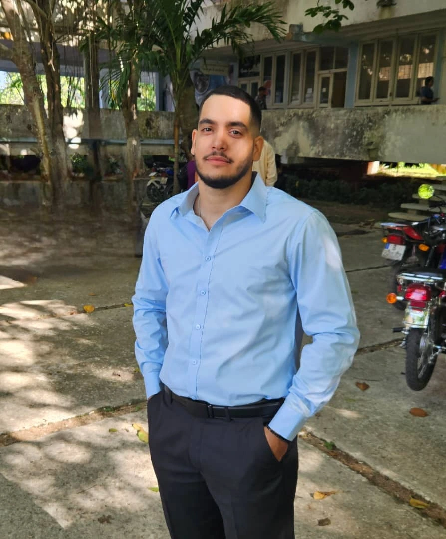 Ernesto Carlos Leonard Escariz - Desarrollador Web Full Stack